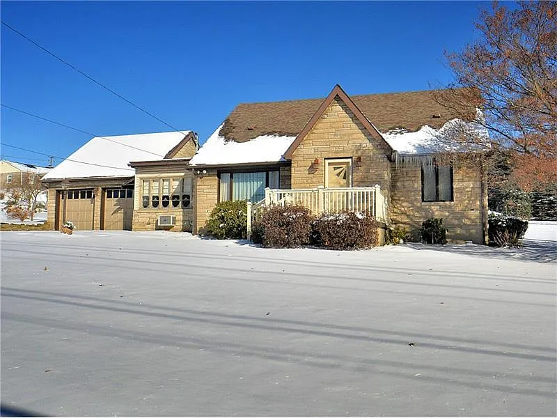 1742 Arona Rd photo 1
