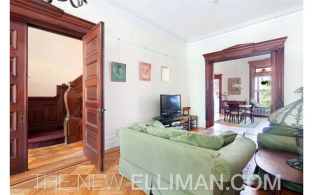 Sold by Douglas Elliman | media 44