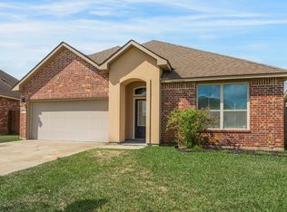 214 Caldwell Sugar Rd, Youngsville, LA 70592