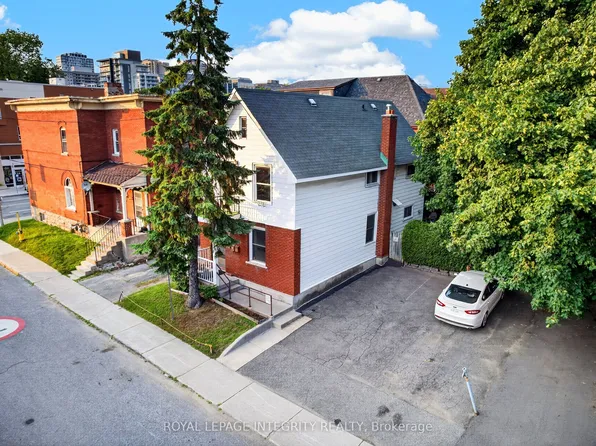141 Percy St, Ottawa, ON K1R 6C8