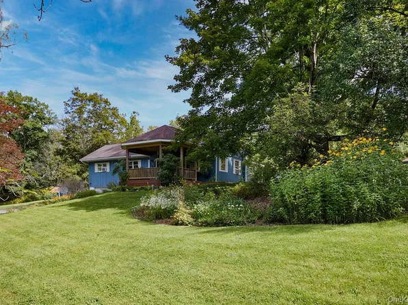 10 Burger Road, Rhinebeck, NY 12572