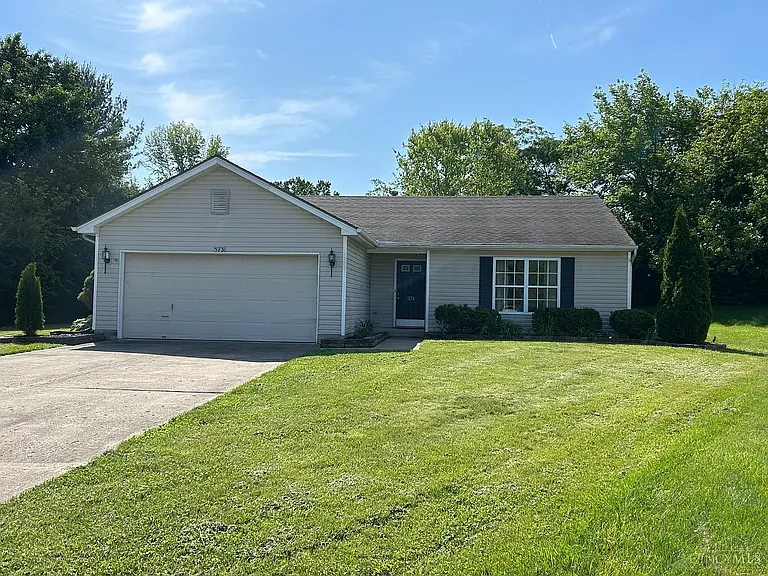 573 Hearthstone Ct — Photo 1