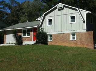 60 Crystal River Dr, Riverdale, GA 30274