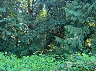 7038 Boston Harbor Rd NE, Olympia, WA 98506