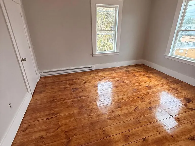 65 Charlton St #3 — Photo 4