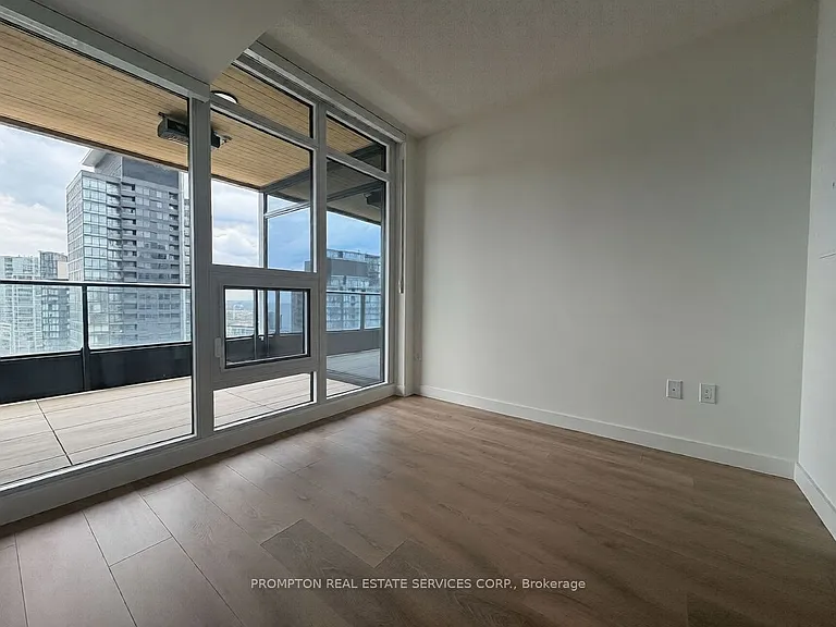 3 Concord Cityplace Way #3902 — Photo 3