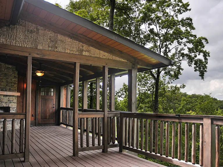 1054 Boar Ridge Rd — Photo 5