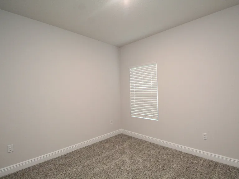 530 Bridle Way — Photo 14