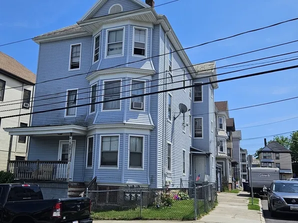 520 Coggeshall St, New Bedford, MA 02746