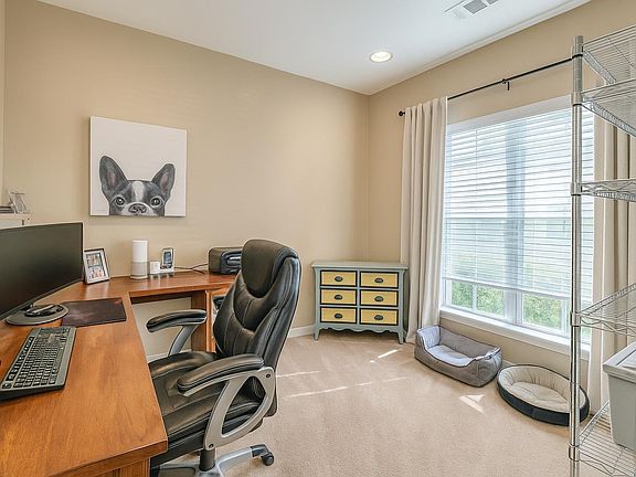 5th image of 243 Lily Rd