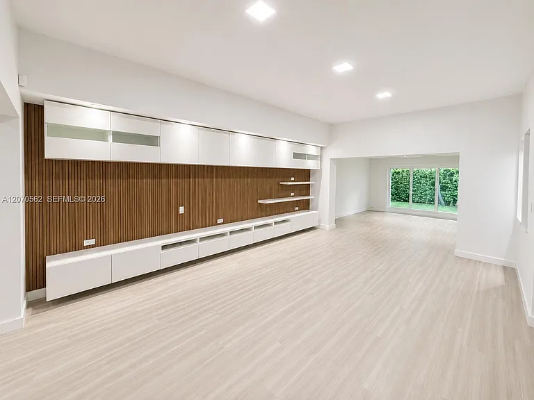4726 Alton Rd — Photo 4