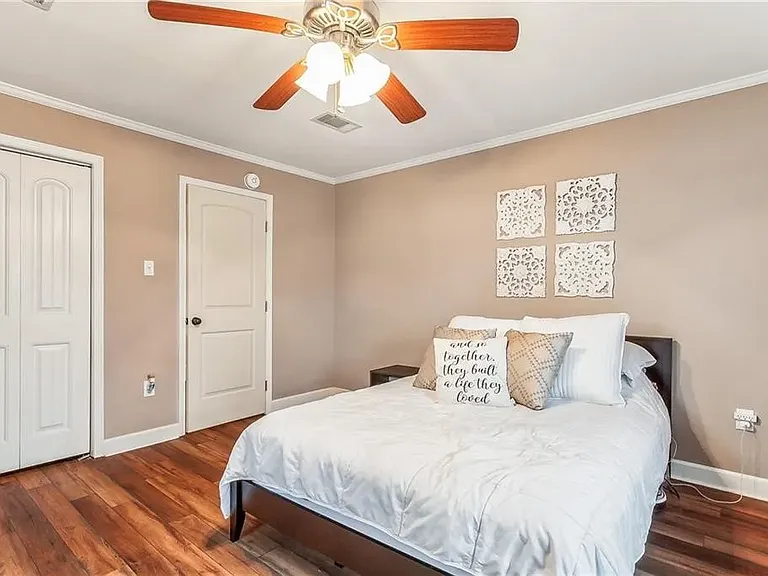 6655 Bellaire Dr — Photo 7