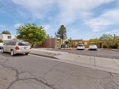 1116 Nakomis Dr NE, Albuquerque, NM, 87112