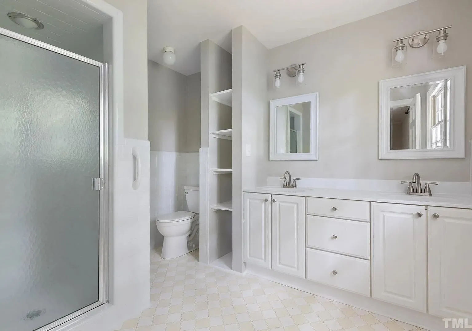 Room in 5 Bedroom House at 4600 Joyner Pl — Photo 3