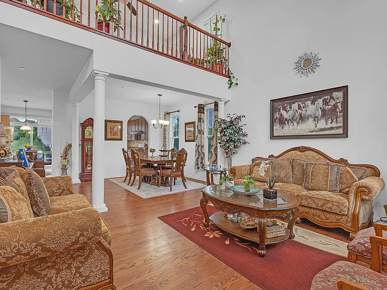 1396 Conrad Ln — Photo 4