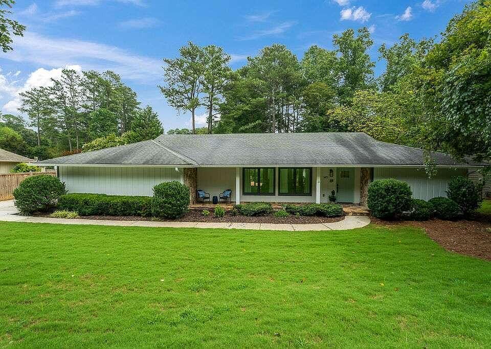 1st image of 3471 Clubland Dr