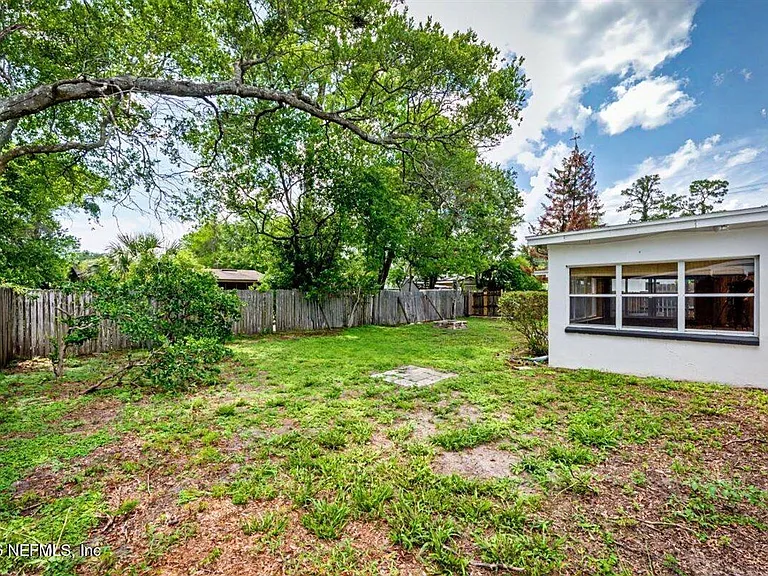 6216 Suwanee Rd — Photo 30