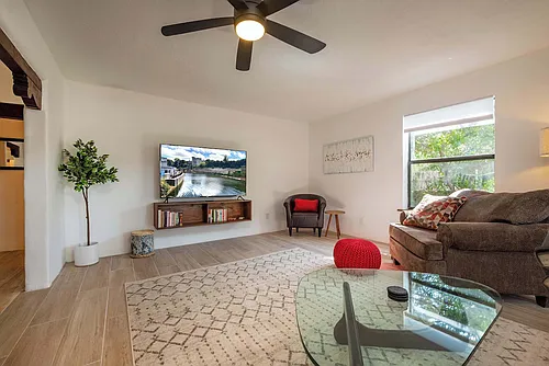 153 E Lupita Rd #3 Photo 1