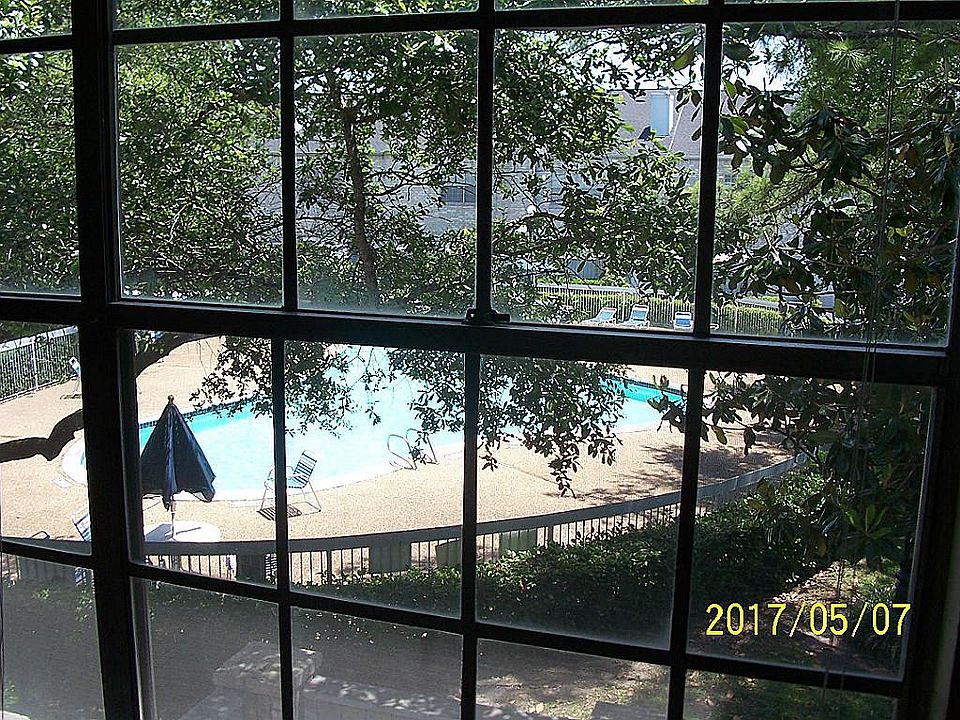 1st image of 504 Wilcrest Dr #504