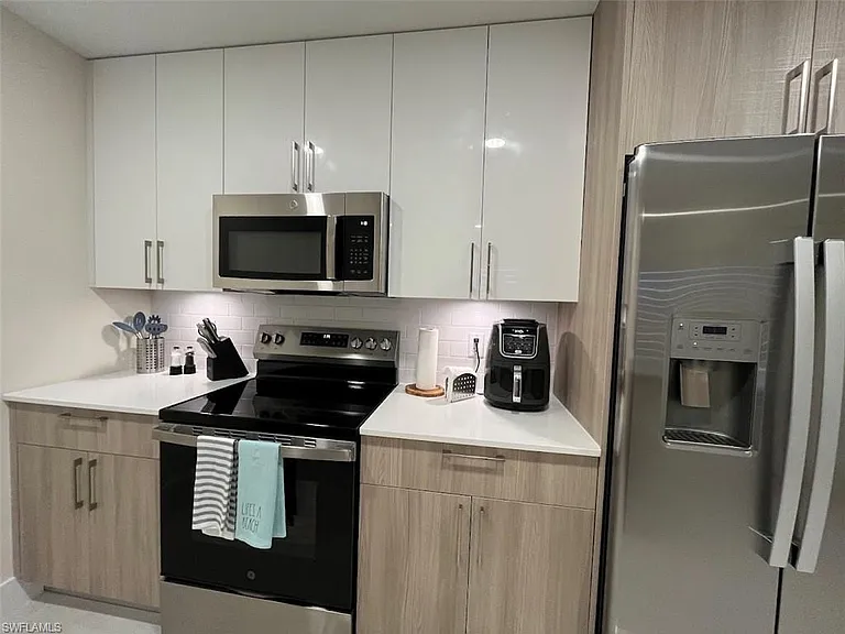 26600 Rosewood Point Dr #102 — Photo 23