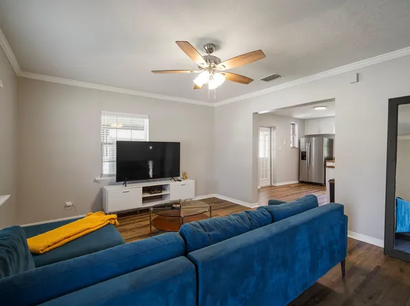 2801 N 33rd St, Tampa, FL 33605