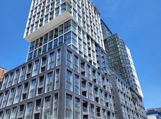 158 Front St E #414, Toronto, ON M5A 0K9