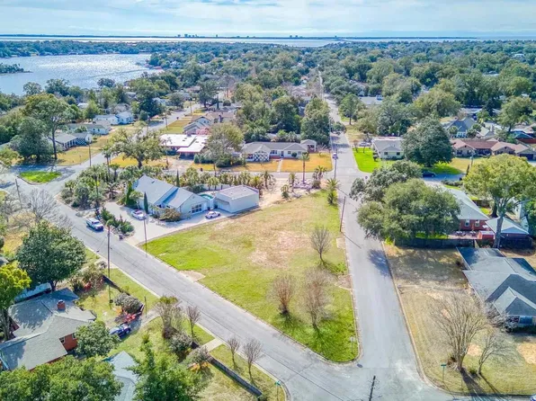 2731 Magnolia Ave, Pensacola, FL 32503