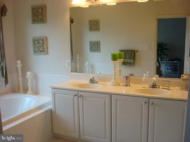 6348 Gray Sea Way — Photo 30