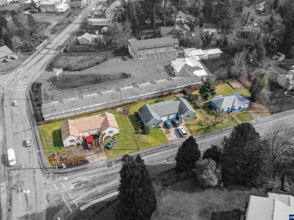 830 Oak Ter #870, Sweet Home, OR 97386