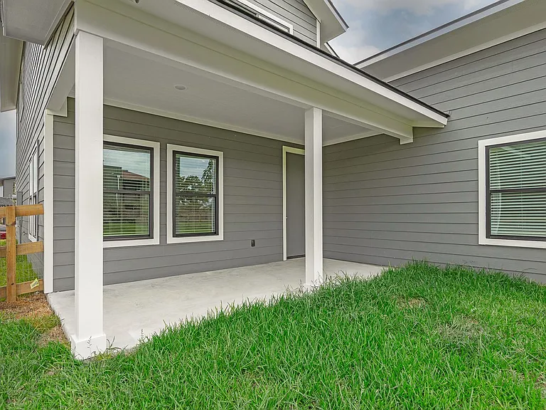 3010 Alpha Wolf Ct — Photo 34
