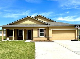 135 Walnut Way, Kingsland, GA 31548