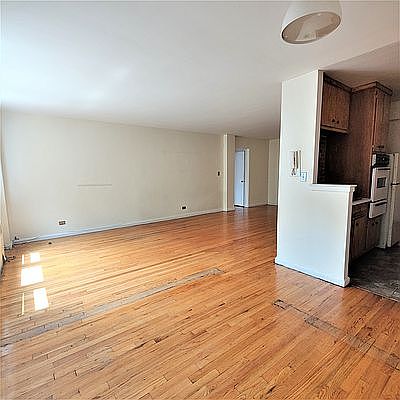 2nd image of 2501 Morris Ave APT 3J