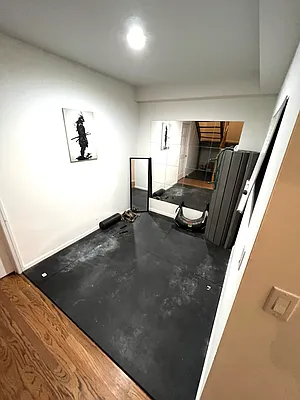 Rented by Blue City Realty LLC | media 16