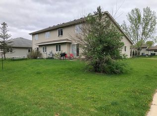 415 Llanos St, Verona, WI 53593