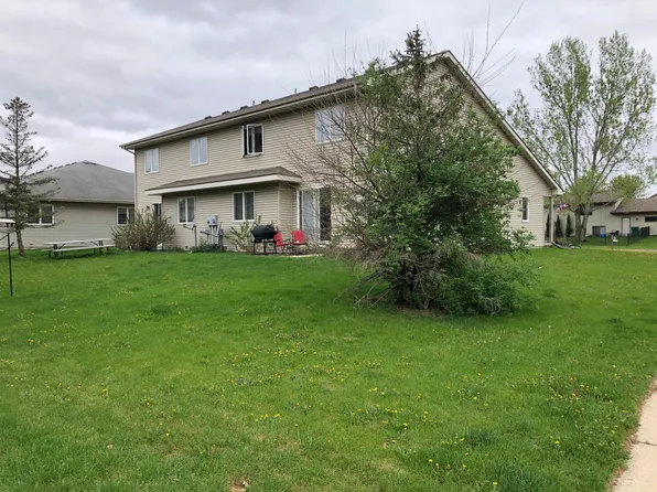 415 Llanos St, Verona, WI 53593