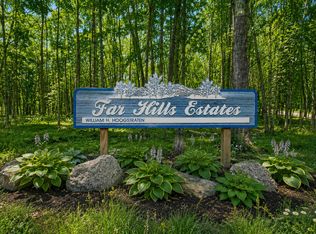 6029 Far Hills Way, Kalamazoo, MI 49009