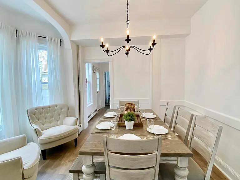 22 Embury Ave #1 — Photo 9