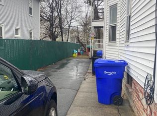 128-128A Maynard St, Springfield, MA 01109