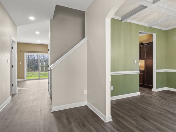 129 Cedar Ridge Dr, Maysville, NC 28555