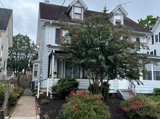 21 S Merion Ave, Bryn Mawr, PA 19010
