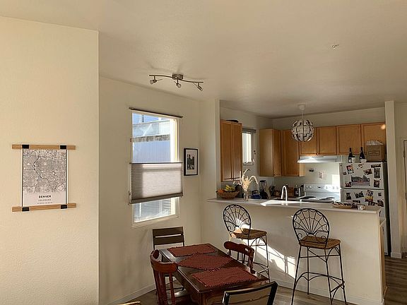 4th image of 2550 N Washington St Suite 302
