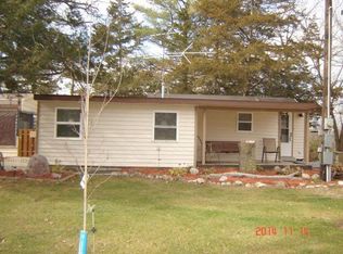 1 Route, Oquawka, IL 61469