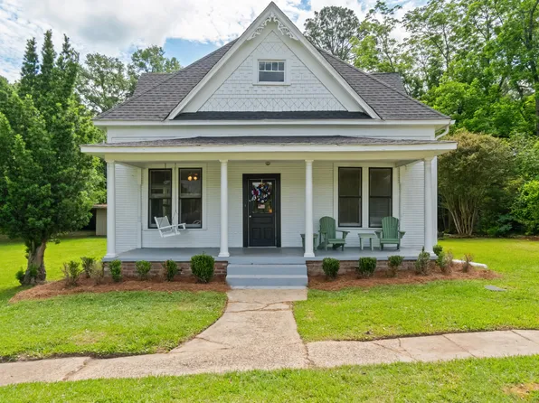 104 Poplar St, Sumrall, MS 39482