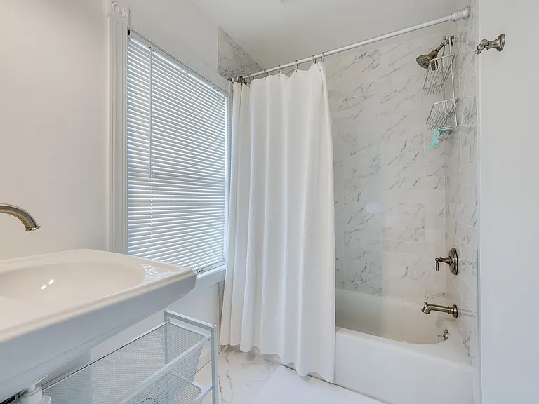 82 Powell Ave — Photo 14