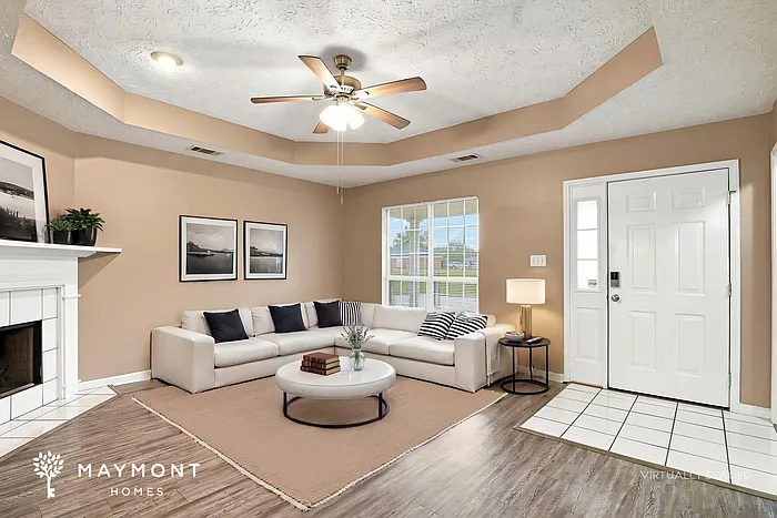 3 bed, 2.0 bath, 1387 sqft, $1,645 — Photo 3