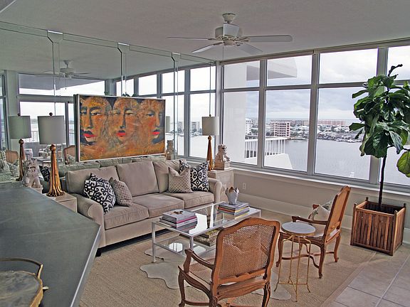 5th image of 320 Harbor Blvd #A905