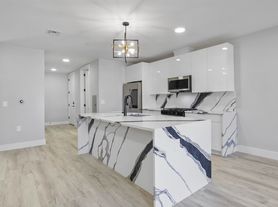187 Culver Ave