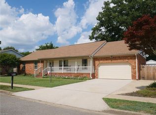 6830 Pallister Rd, Norfolk, VA 23518