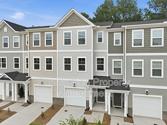 2nd image of 3146 Gypsum Dr