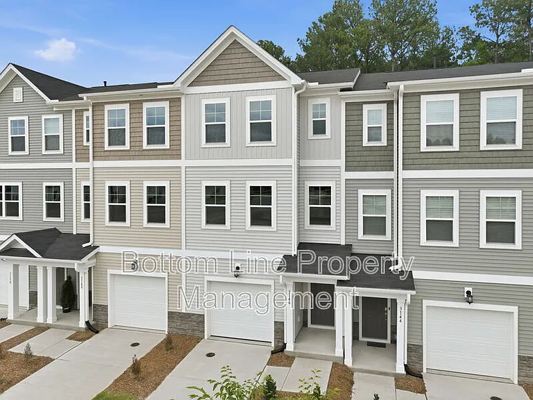 3146 Gypsum Dr — Photo 2